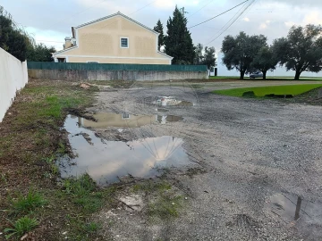 Terreno para Venda em Alenquer (Santo Estêvão e Triana)