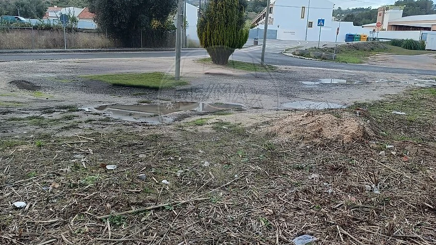 Terreno para Venda em Alenquer (Santo Estêvão e Triana)