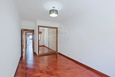 Apartamento T2 para Venda em Cacém e São Marcos