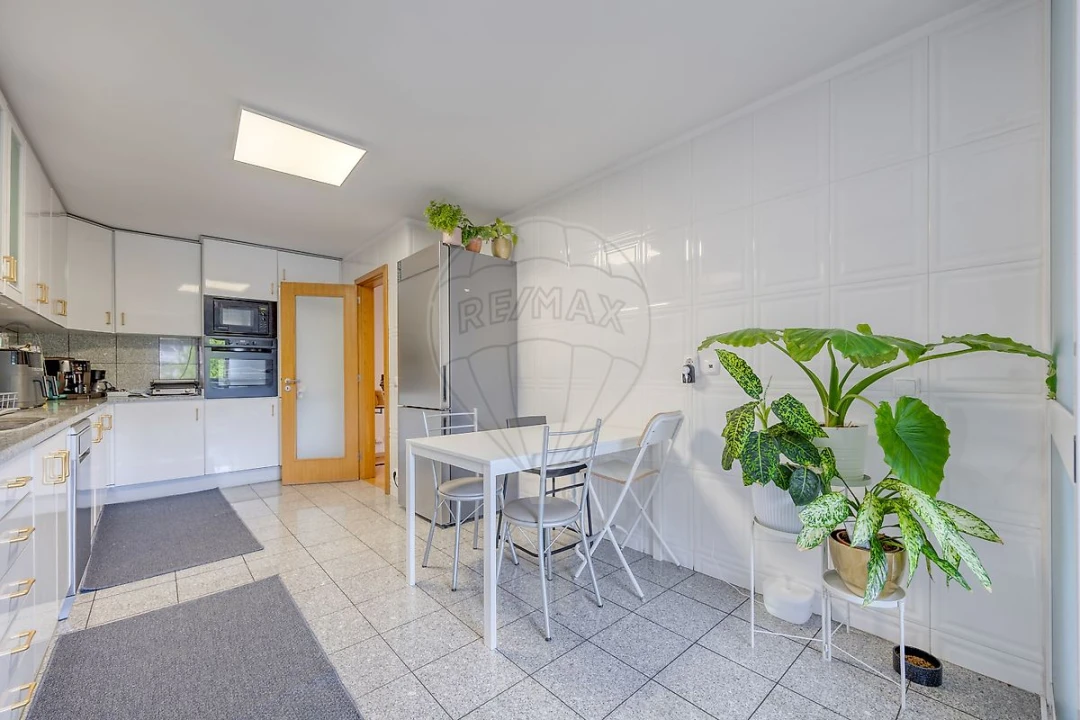 Apartamento T3 para Venda em Canidelo Foto 18