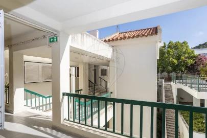 Apartamento T3 para Venda em Sesimbra (Santiago)
