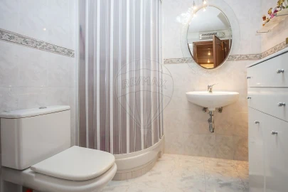 Apartamento T3 para Venda em Sesimbra (Santiago)