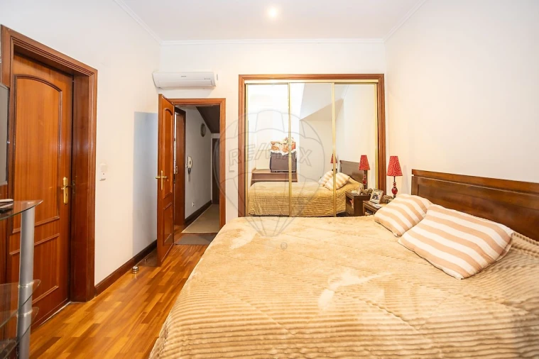 Apartamento T3 para Venda em Sesimbra (Santiago) Foto 13
