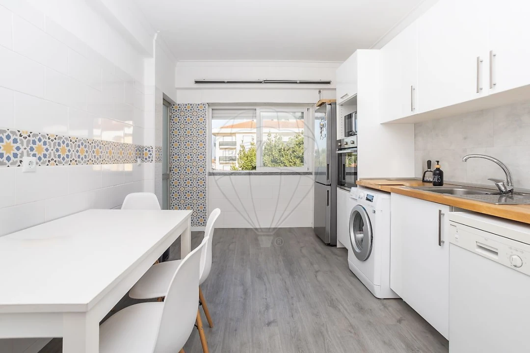 Apartamento T2 para Venda em Pinhal Novo Foto 1