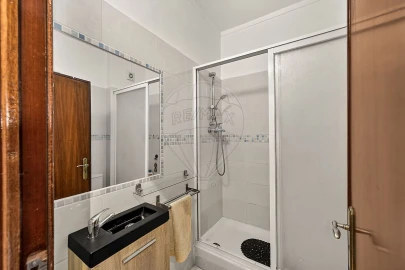 Apartamento T2 para Venda em Baixa da Banheira e Vale da Amoreira