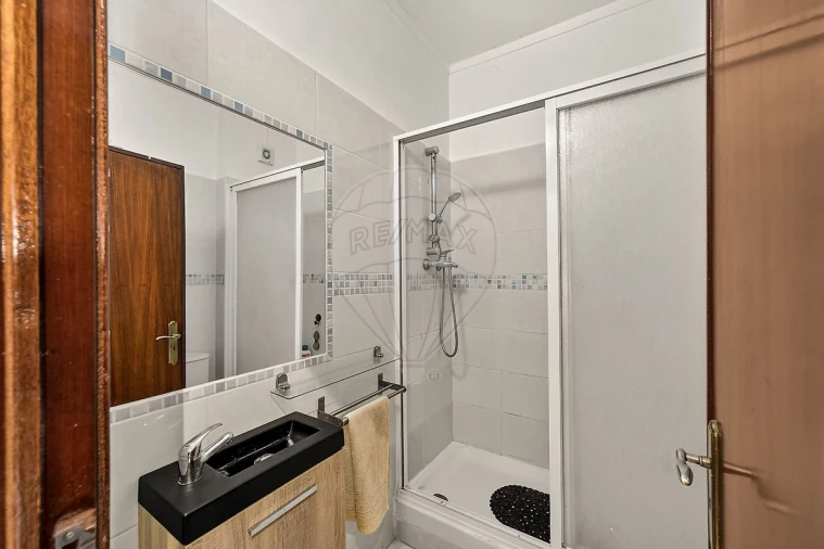 Apartamento T2 para Venda em Baixa da Banheira e Vale da Amoreira Foto 20