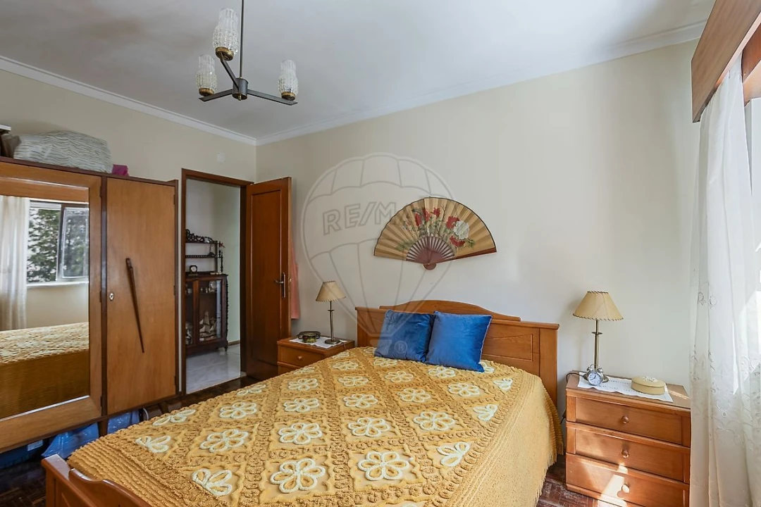 Apartamento T1 para Venda em Algueirão-Mem Martins Foto 8