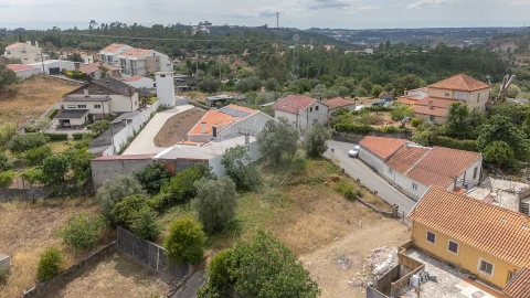 Terreno para Venda em Eiras e São Paulo de Frades