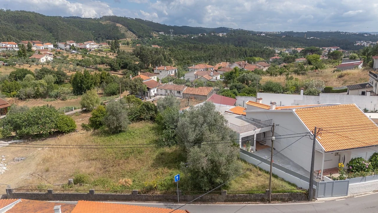 Terreno para Venda em Eiras e São Paulo de Frades Foto 8