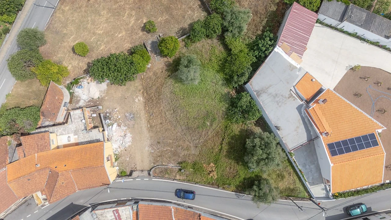 Terreno para Venda em Eiras e São Paulo de Frades Foto 4