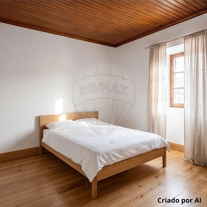 Moradia T4 para Venda em Lousã e Vilarinho Foto 3