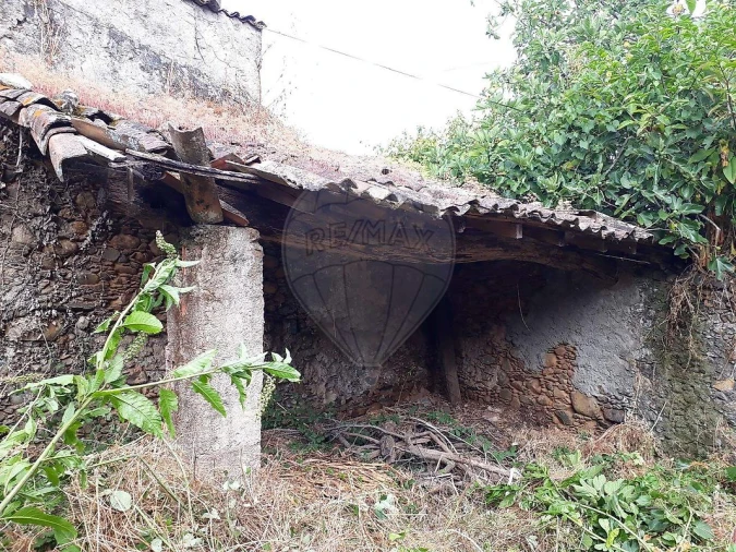 Moradia T4 para Venda em Lousã e Vilarinho Foto 8