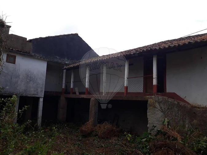 Moradia T4 para Venda em Lousã e Vilarinho Foto 6