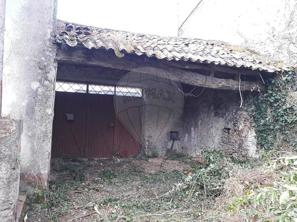 Moradia T4 para Venda em Lousã e Vilarinho Foto 7