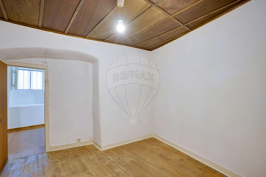 Apartamento T3 para Venda em Santa Maria Maior Foto 1