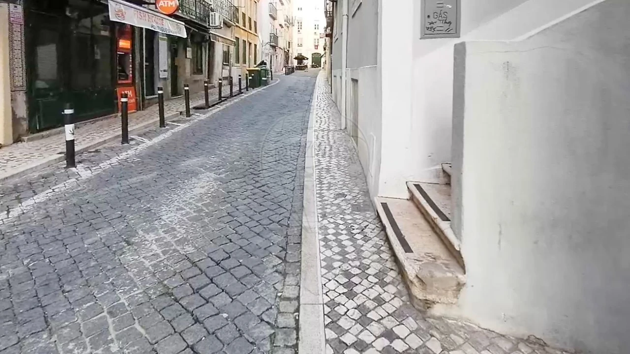 Apartamento T3 para Venda em Santa Maria Maior Foto 11
