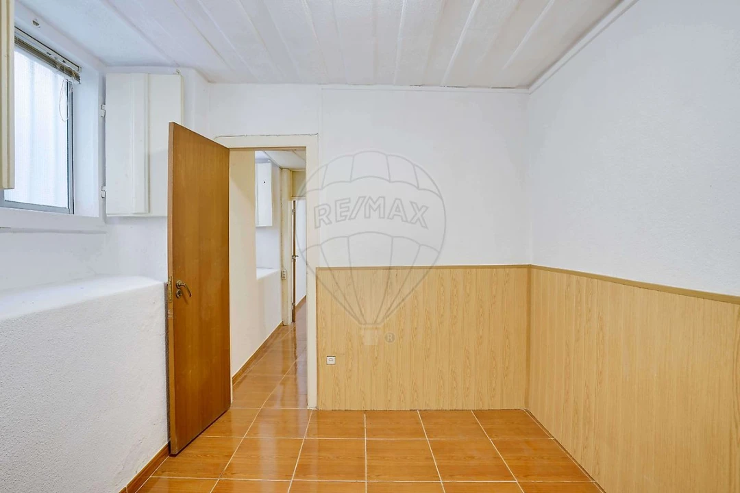 Apartamento T3 para Venda em Santa Maria Maior Foto 6