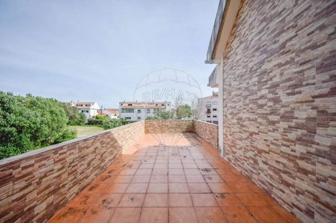 Moradia T3 para Venda em Santa Maria e São Miguel, São Martinho, São Pedro Penaferrim Foto 19
