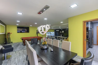 Moradia T4 para Venda em Gulpilhares e Valadares