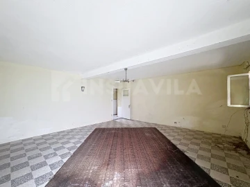 Moradia T8 para Venda em Moledo e Cristelo