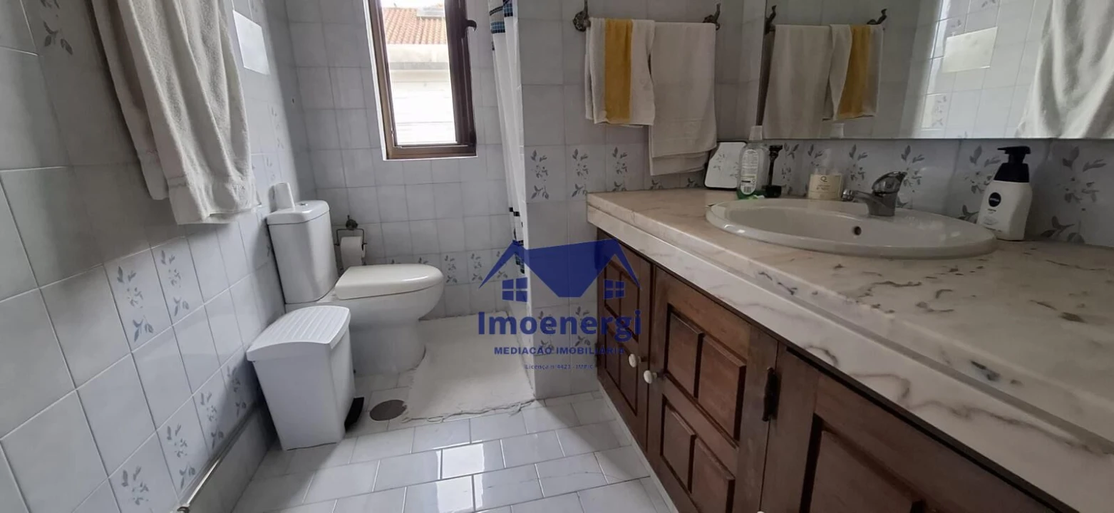 Moradia T4 para Venda em Póvoa de Varzim, Beiriz e Argivai Foto 6
