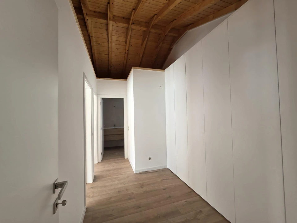 Moradia T2 para Venda em Agualva e Mira-Sintra Foto 15