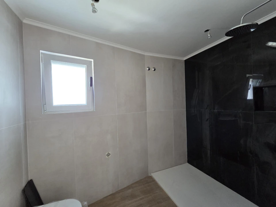 Moradia T2 para Venda em Agualva e Mira-Sintra Foto 19