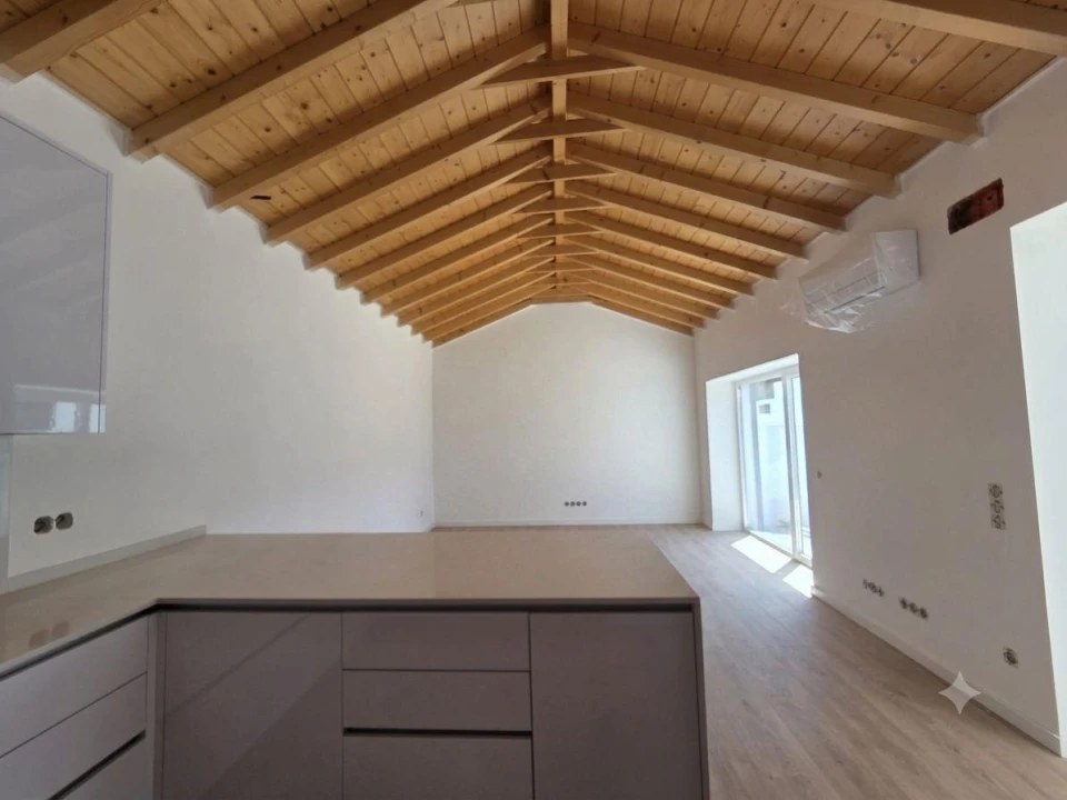 Moradia T2 para Venda em Agualva e Mira-Sintra Foto 7