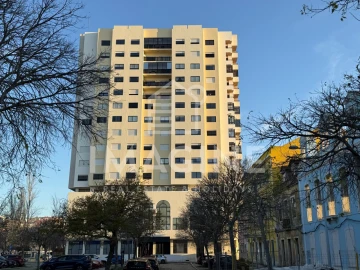 Apartamento T2 para Venda em União das Freguesias de Setúbal