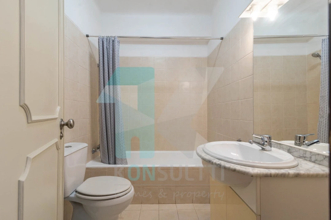 Apartamento T1 para Venda em Oeiras e São Julião da Barra, Paço de Arcos e Caxias Foto 15