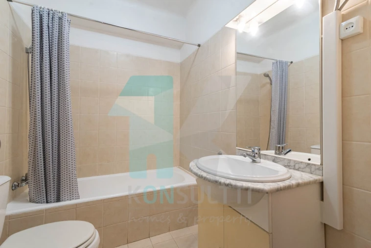 Apartamento T1 para Venda em Oeiras e São Julião da Barra, Paço de Arcos e Caxias Foto 16