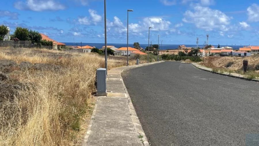 Terreno para Venda em Porto Santo