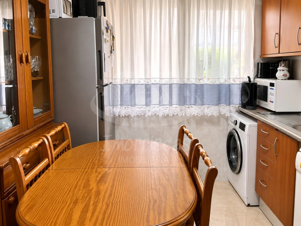 Apartamento T2 para Venda em Santa Iria de Azoia, São João da Talha e Bobadela Foto 1