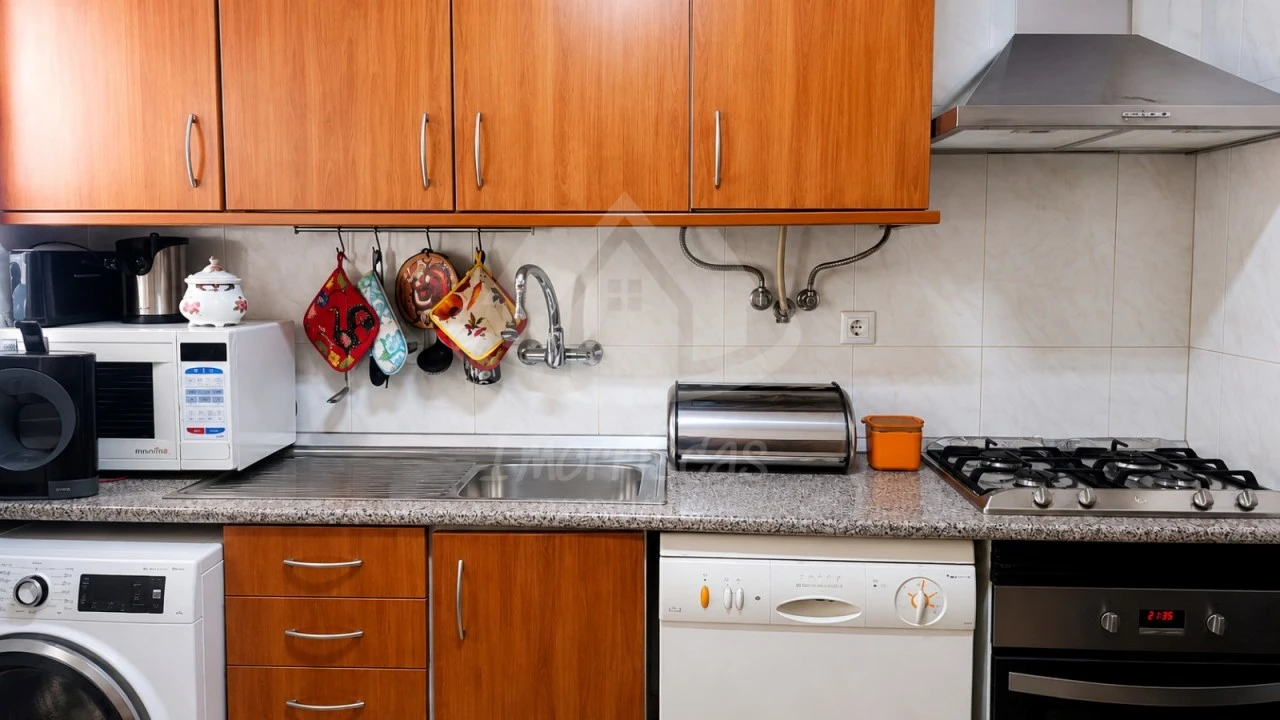 Apartamento T2 para Venda em Santa Iria de Azoia, São João da Talha e Bobadela Foto 2