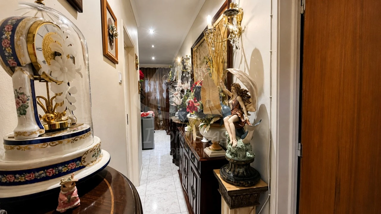 Apartamento T2 para Venda em Santa Iria de Azoia, São João da Talha e Bobadela Foto 5