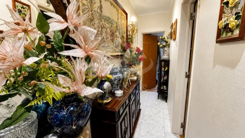 Apartamento T2 para Venda em Santa Iria de Azoia, São João da Talha e Bobadela
