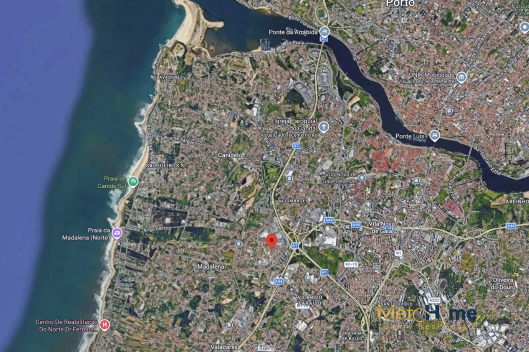 Apartamento T2 para Venda em Madalena Foto 32