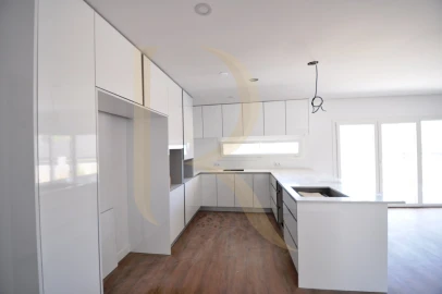 Moradia T3 para Venda em Quinta do Anjo