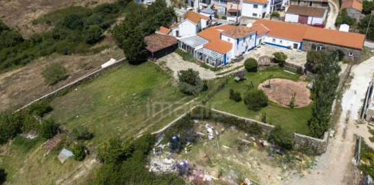 Quinta T5 para Venda em Igreja Nova e Cheleiros