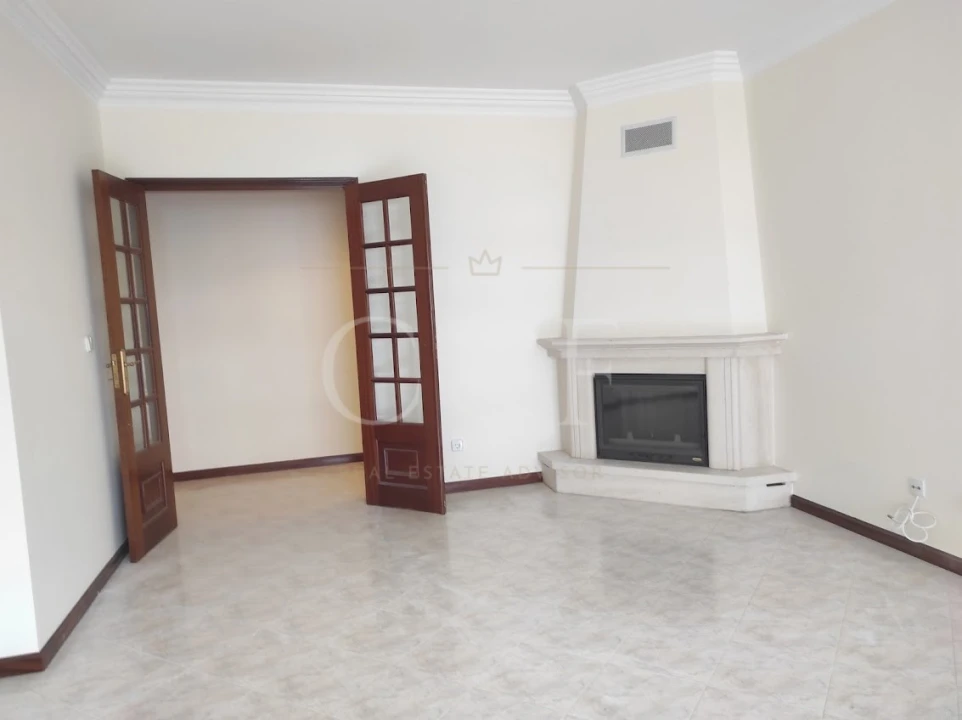 Apartamento T2 para Venda em Algueirão-Mem Martins Foto 7