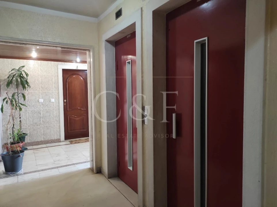 Apartamento T2 para Venda em Algueirão-Mem Martins Foto 38