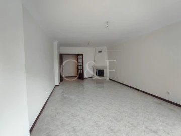 Apartamento T2 para Venda em Algueirão-Mem Martins