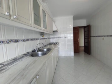 Apartamento T2 para Venda em Algueirão-Mem Martins