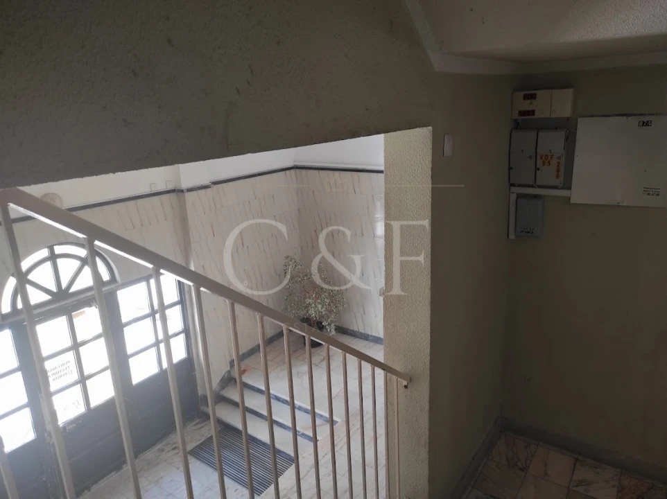 Apartamento T3 para Venda em Algueirão-Mem Martins Foto 34