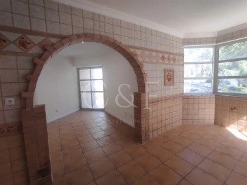 Apartamento T3 para Venda em Algueirão-Mem Martins