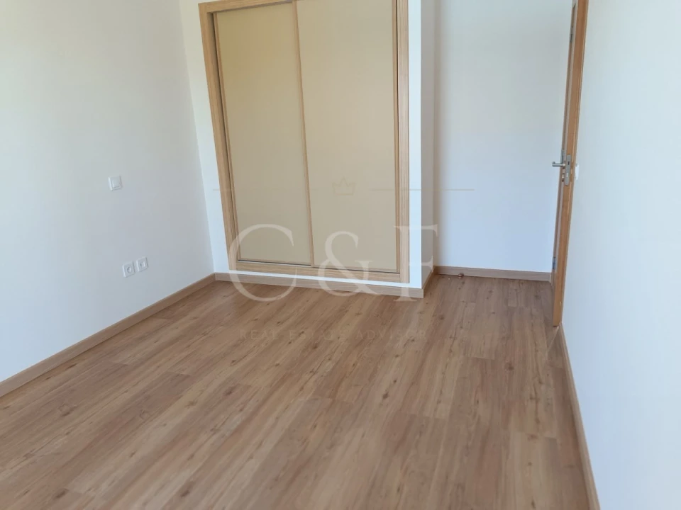Moradia T3 para Venda em Guia Foto 23
