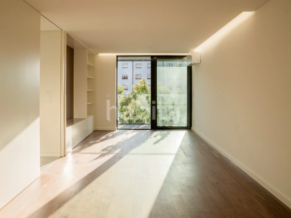 Apartamento T3 para Venda em Mafamude e Vilar do Paraíso Foto 4