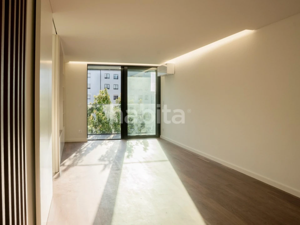 Apartamento T3 para Venda em Mafamude e Vilar do Paraíso Foto 19