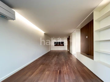 Apartamento T3 para Venda em Mafamude e Vilar do Paraíso