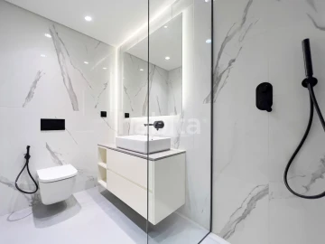 Apartamento T3 para Venda em Mafamude e Vilar do Paraíso